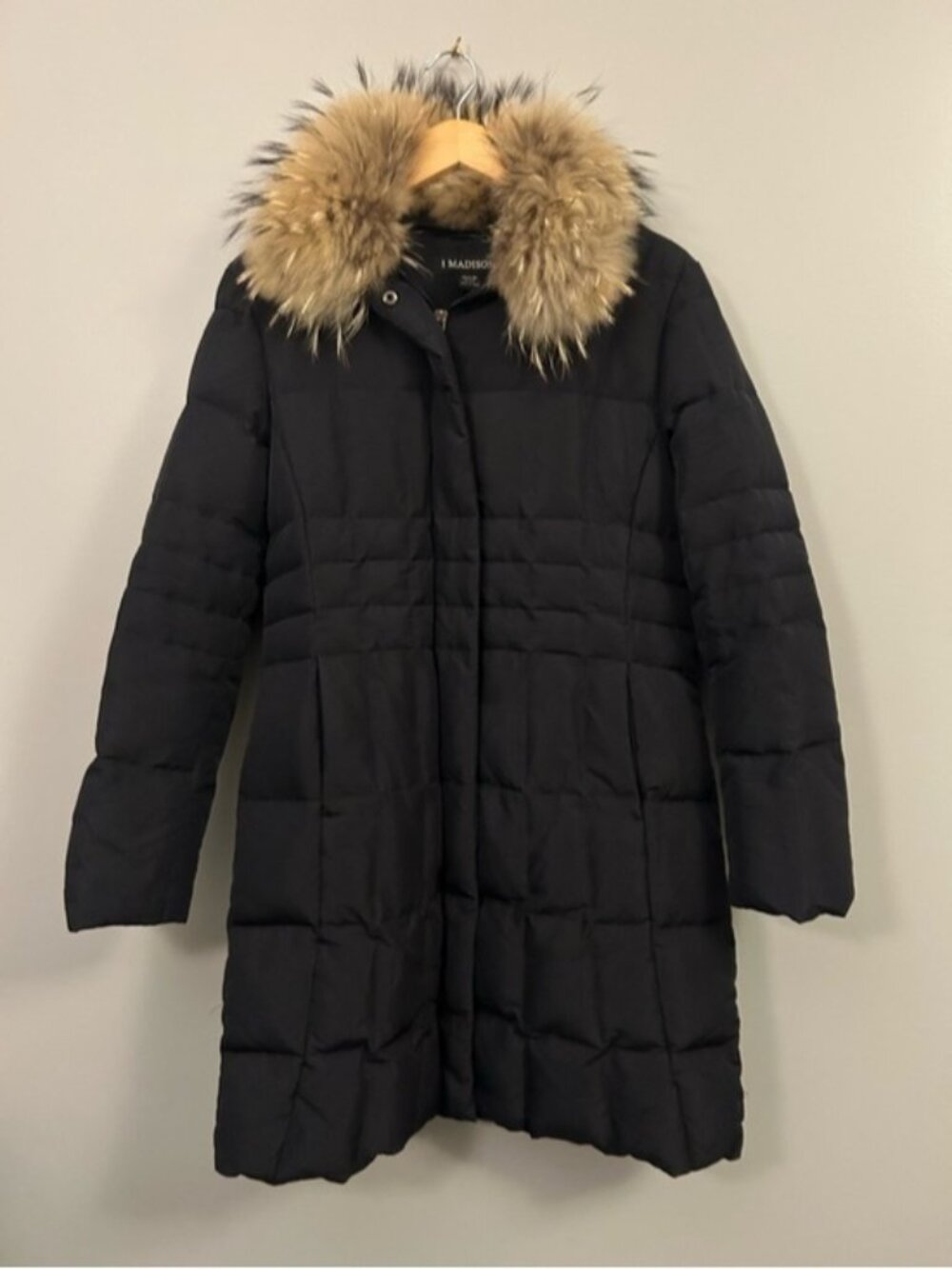 1 Madison Black Quilted Puffer Coat with Raccoon Fur-Trim Hood Sz Medium Luxury